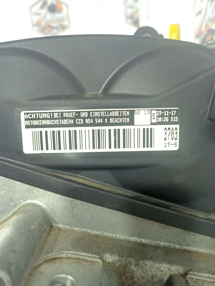 Двигатель VW 1.4 TSI czda 04E100037A